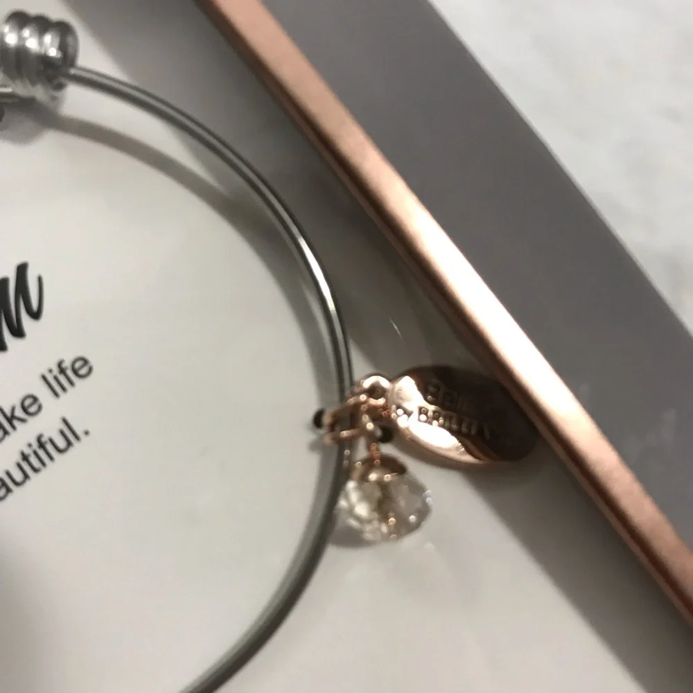 Mothers Day Mom Bracelet Bangle Jewelry Present Gift nwt‎ 9